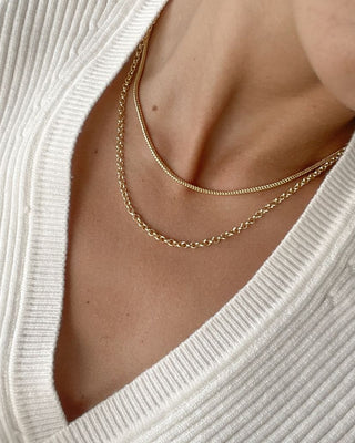 How to Layer Necklaces: 8 Ways to Master the Layered Necklace Style