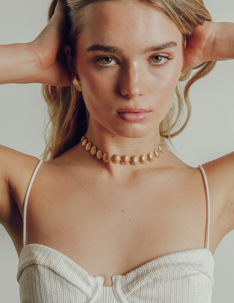 Ibiza Shell Choker Necklace Gold