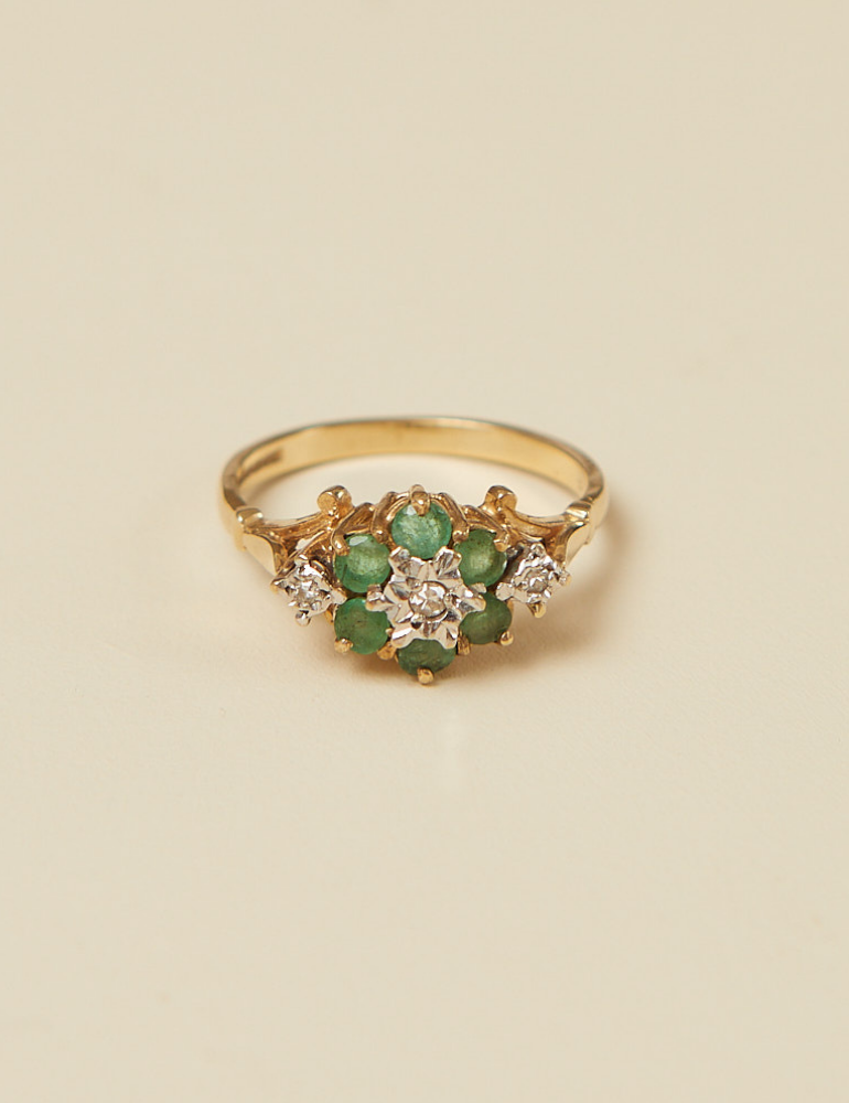 VINTAGE - Solid 9ct Gold Emeralds and Diamonds Flower Ring