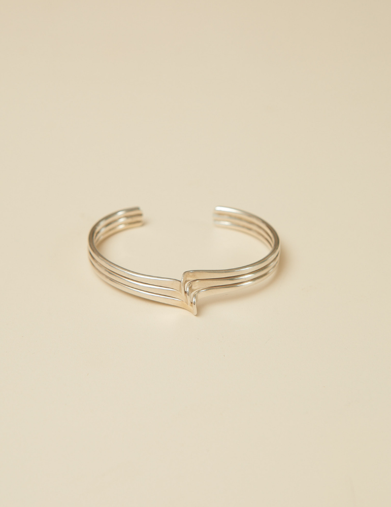 (SOLD) VINTAGE - Sterling Silver Designer Cuff Bangle