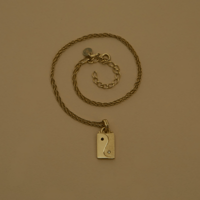 Yin Yang Gold Chain Necklace with Pendant - Bonito Jewelry