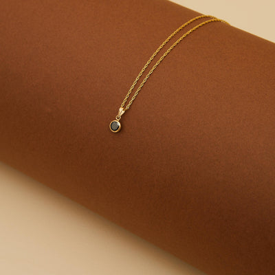 Minimalist Onyx Necklace - Gold Filled